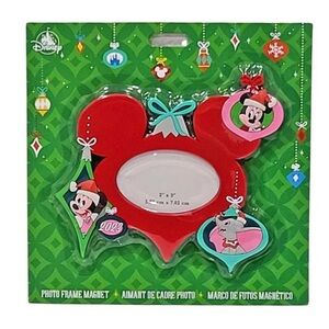 *NWT* Disney Parks Mickey / Minnie / Dumbo Christmas 2023 Photo Frame Magnet